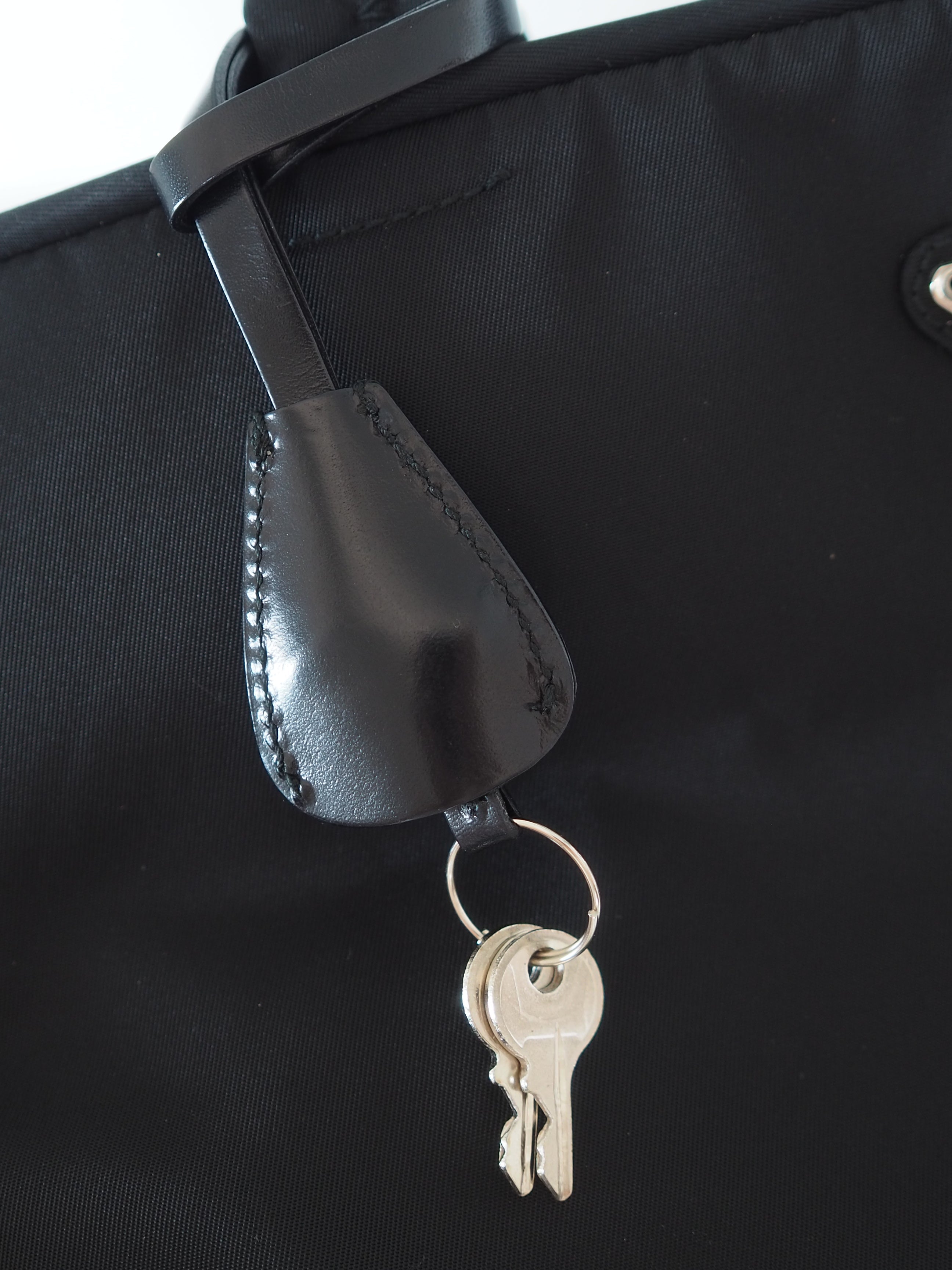 PRADA プラダ ヴィンテージ ナイロン 三角ロゴ ハンド ショルダー