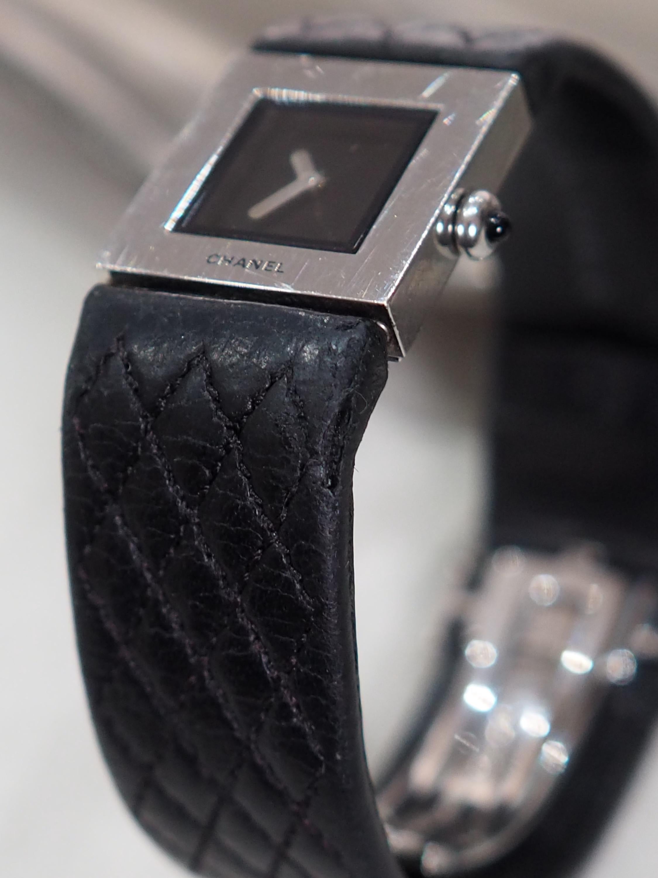 CHANEL シャネル マトラッセ ウォッチ 腕時計 シルバー ブラック