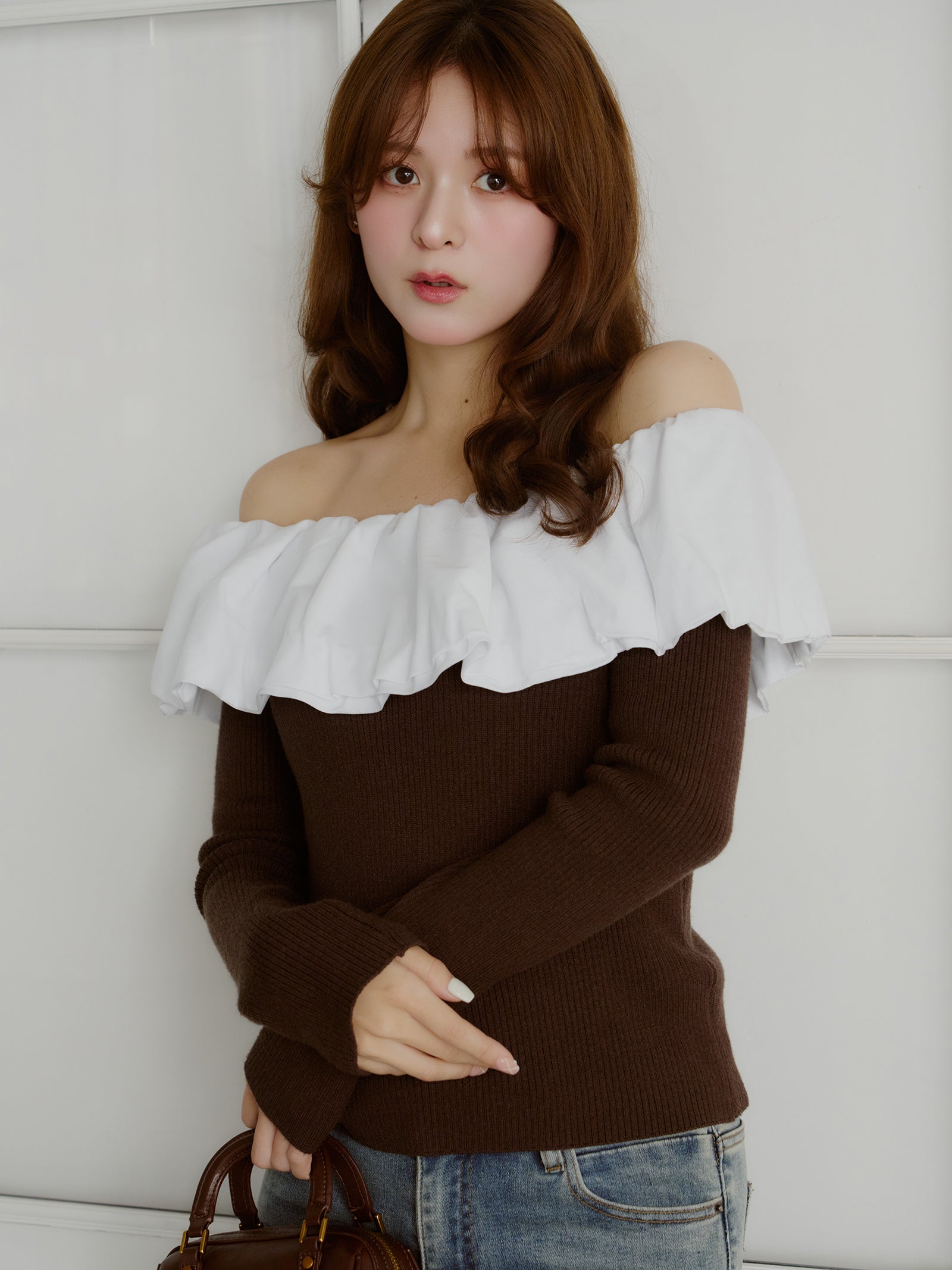 バルーンドッキングフリルニット