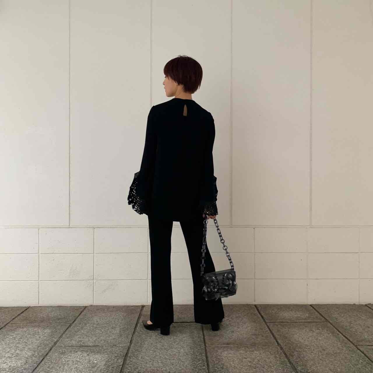 Mame Kurogouchi(マメ)】 22SS Embroidered Cuffs Top｜パリゴ尾道店