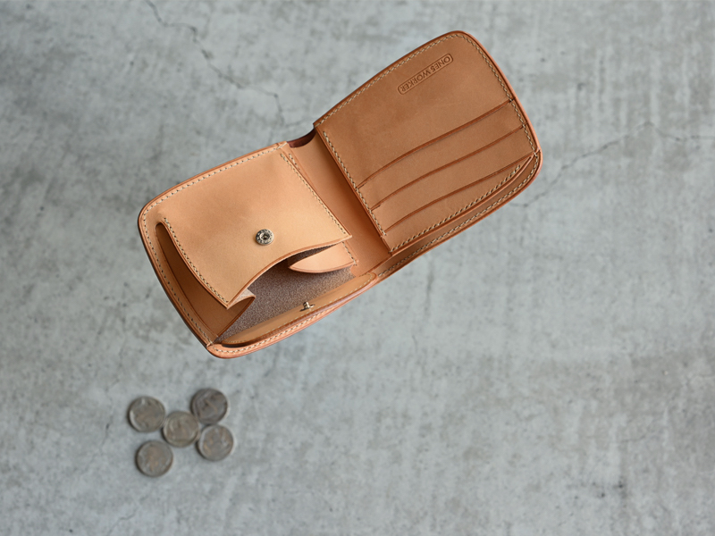 コードバン & ブッテーロ シェル型二つ折り財布 | ONES WORKER ワンズ