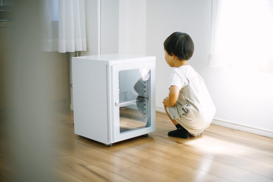カメラとレンズの保管用に防湿庫「東洋リビング オートドライ」を買い