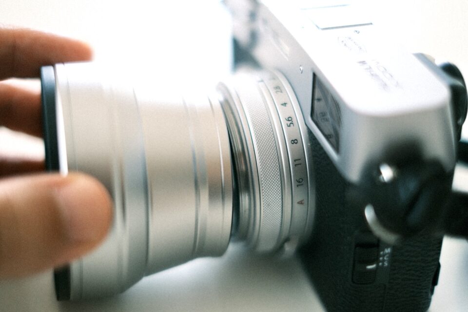 FUJIFILM X100VI用にテレコンバージョンレンズTCL-X100II（換算50mm