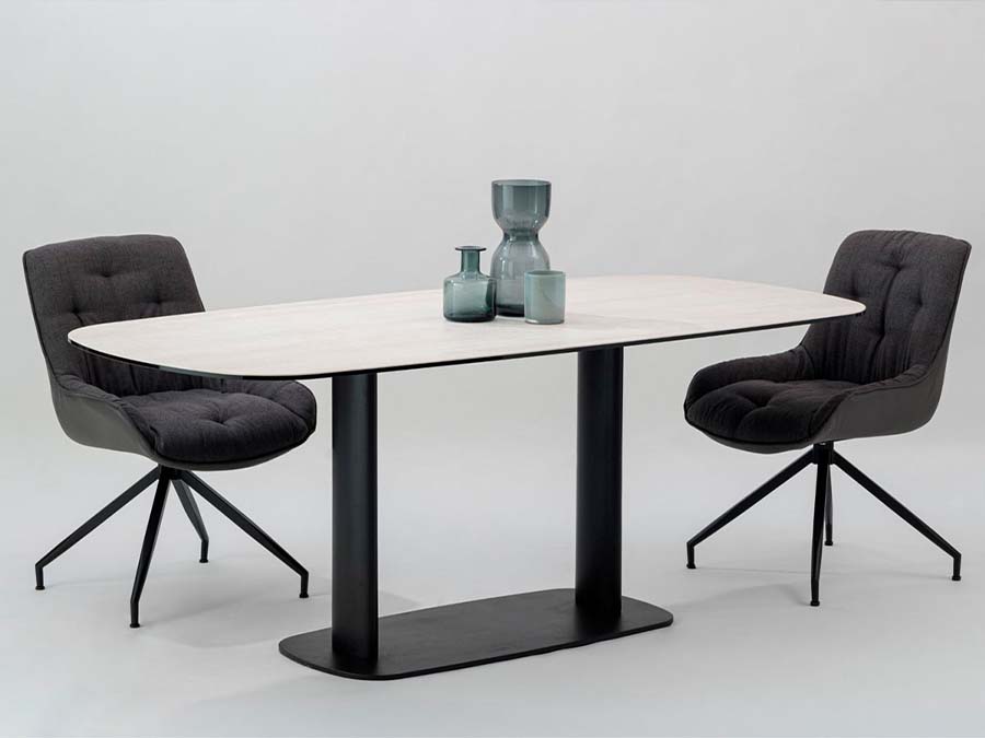 モーダ・エン・カーサ オスカー チェア