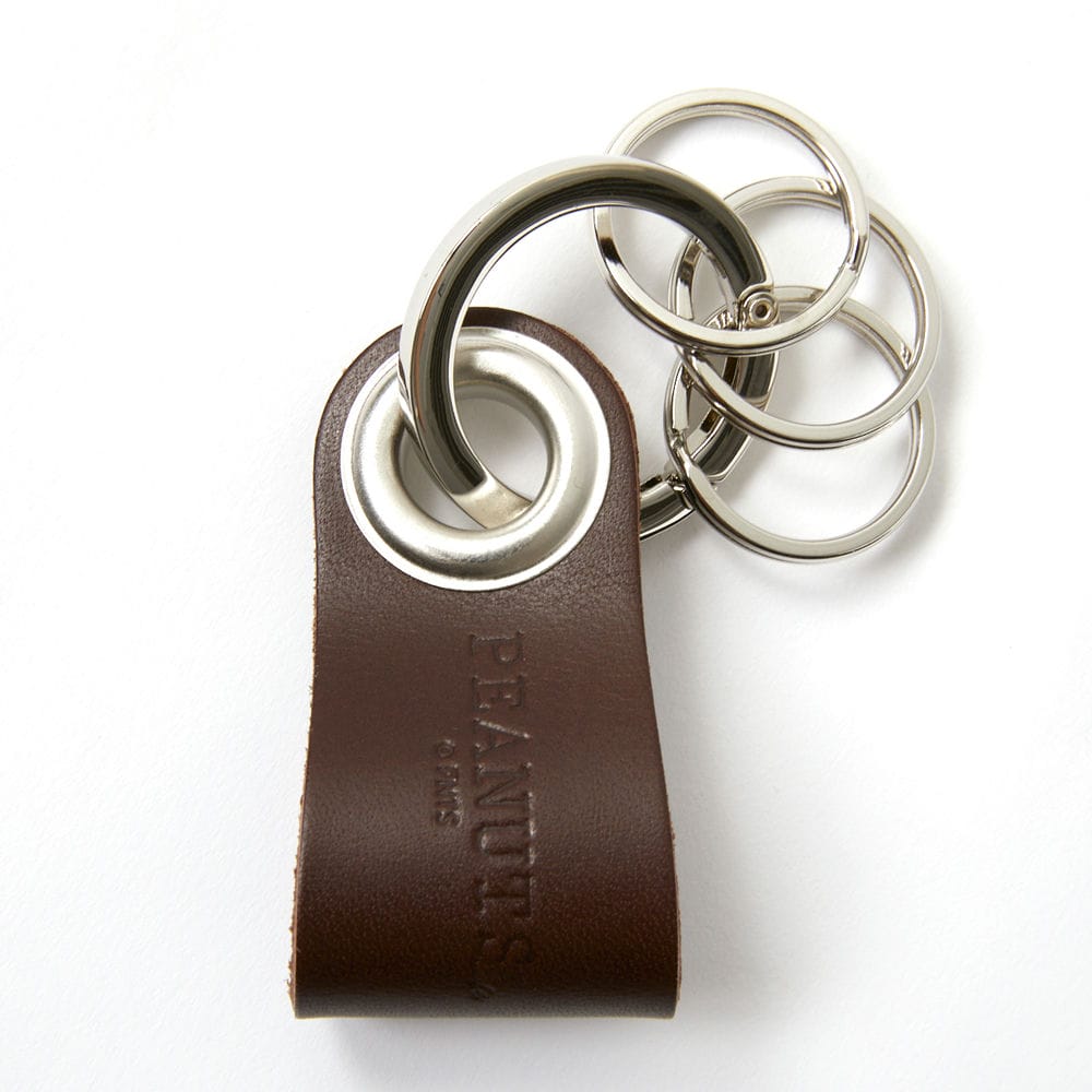 JOE COOL レザーキーホルダー ブラウン – PEANUTS Cafe Online Shop