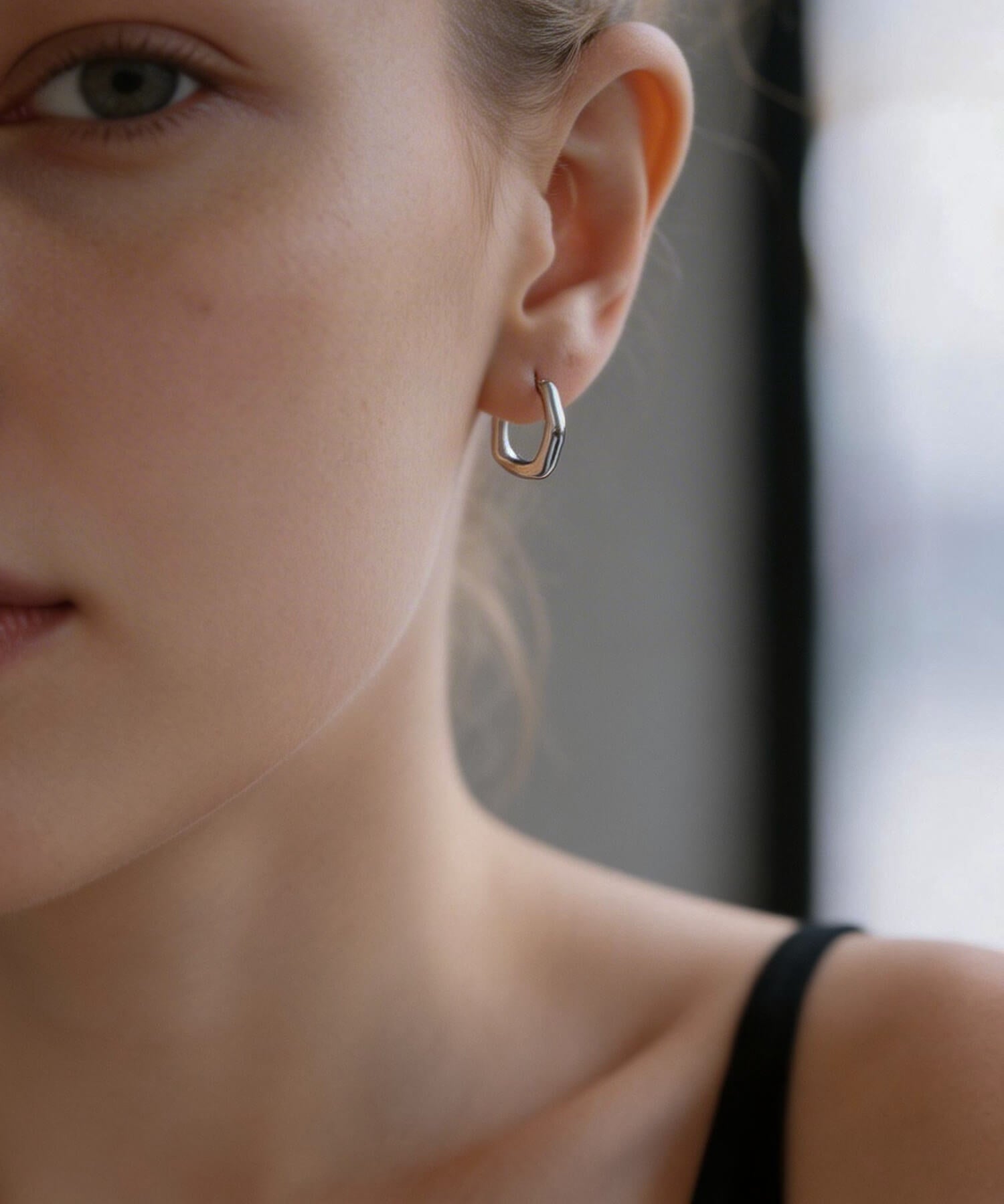 小ぶり フープピアス 【kyklos-wave キクロス・ウェーブ】 シルバー925