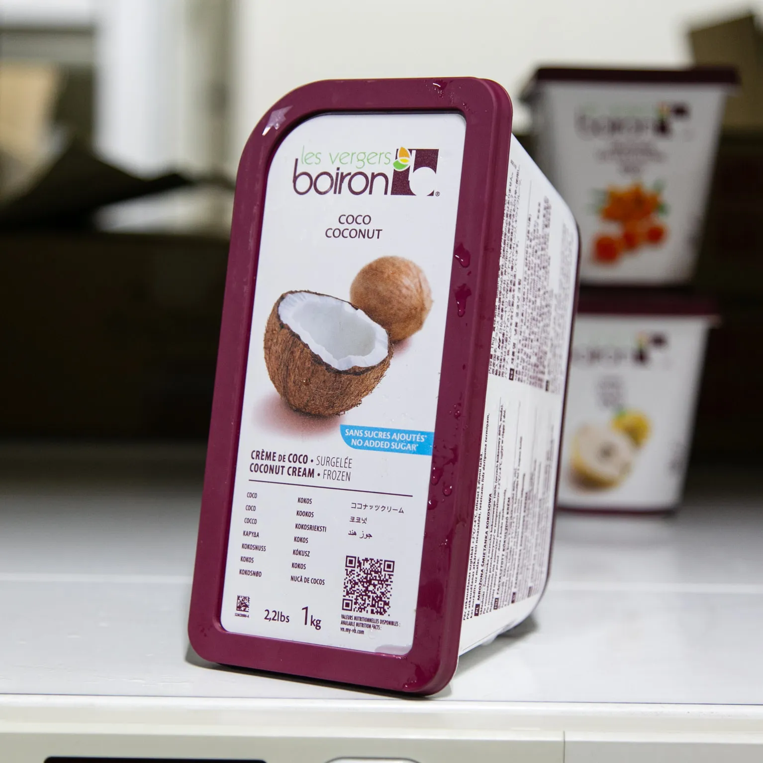 ボワロン 冷凍ココナッツクリームピューレ 1KG : フルーツ・野菜