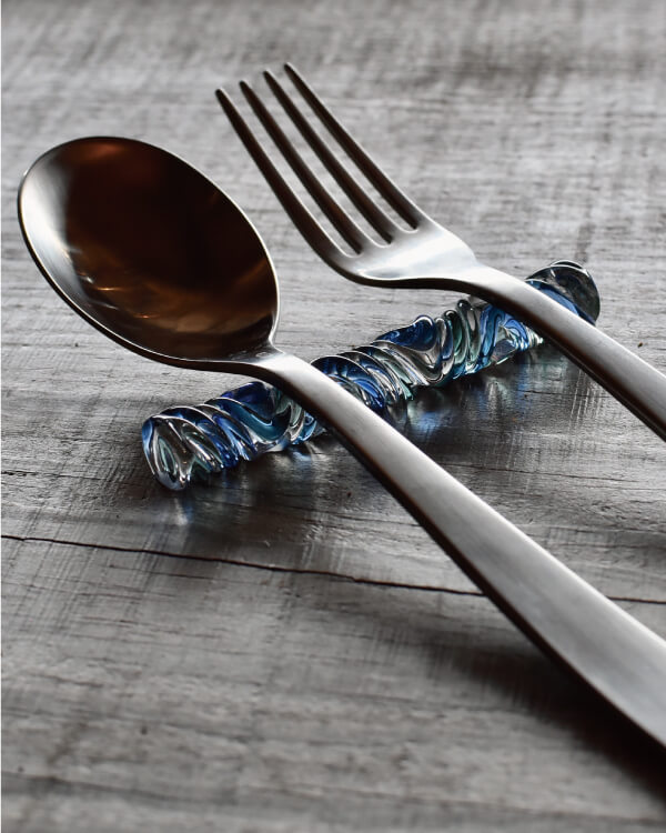 ガラスのカトラリーレスト | オリテ米原