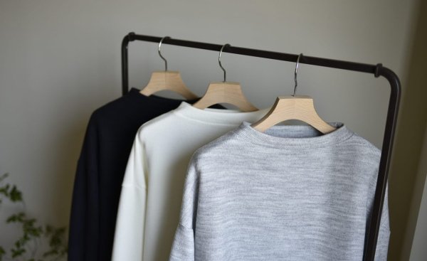 洗えるあったかプルオーバー – OURHOME