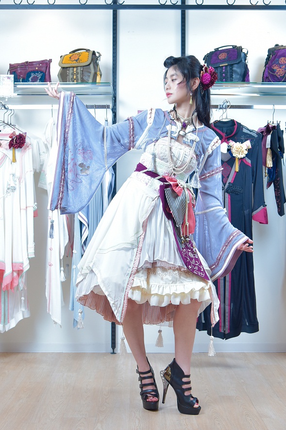 夢野 いづみ×OZZ ONESTE 横浜店 / OZZON JAPAN OfficialSite