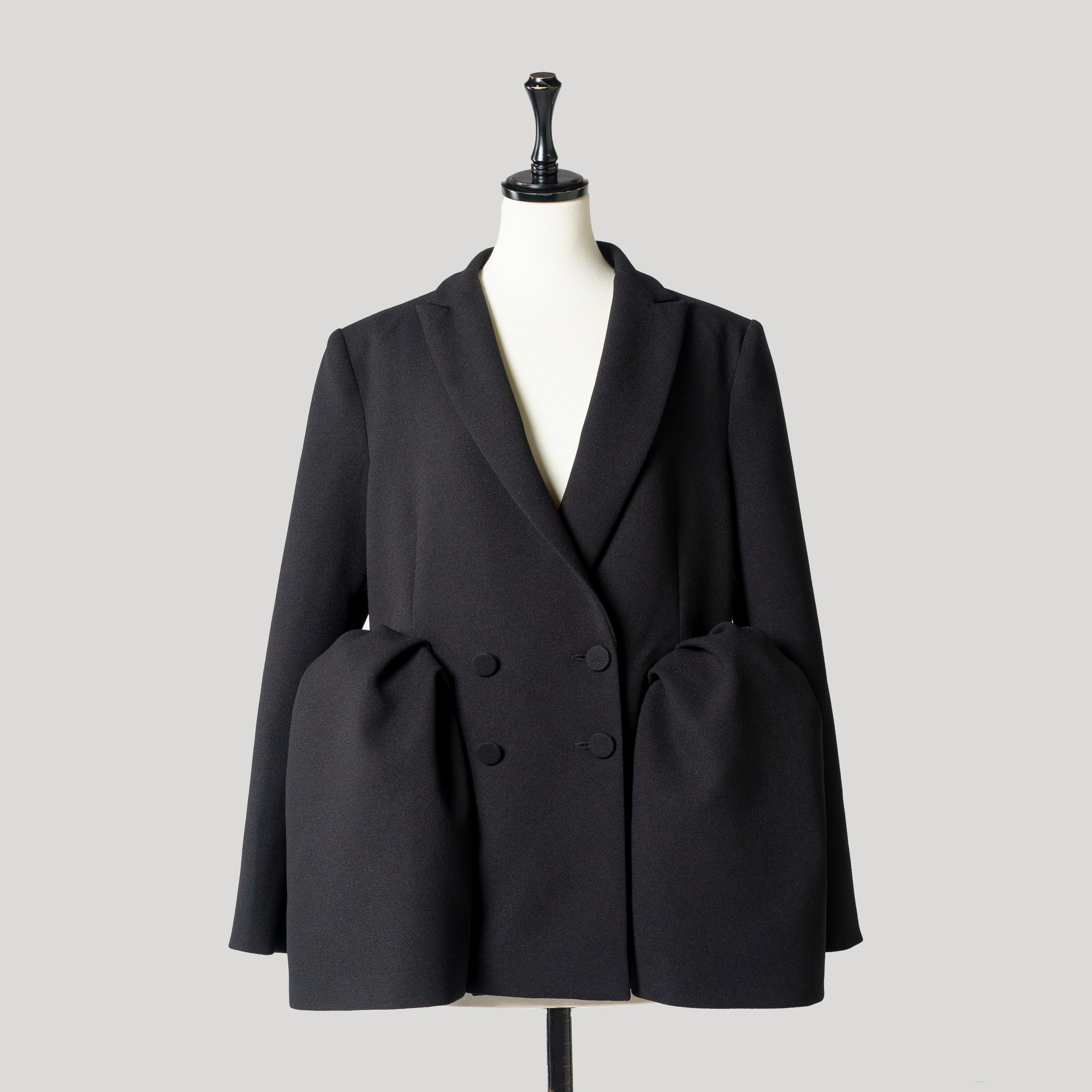 a_4.jpg?crop=center&height=