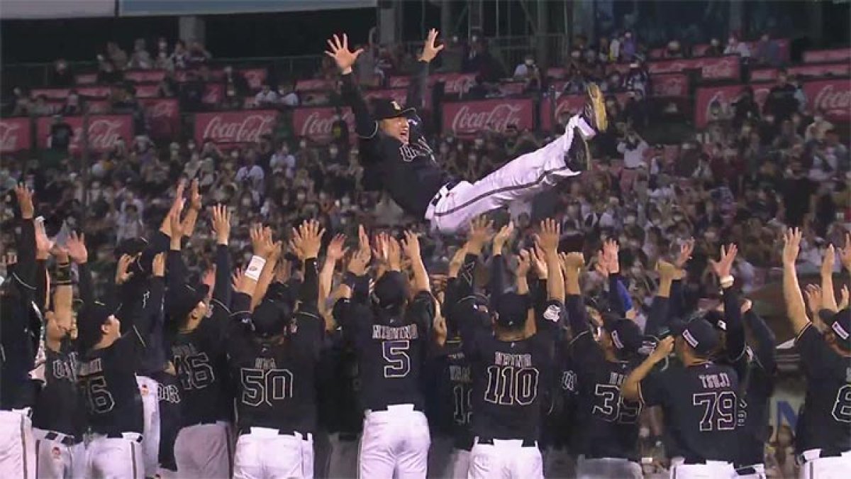 奇跡の逆転優勝で連覇達成。チーム一丸で苦境を越えた、オリックスの