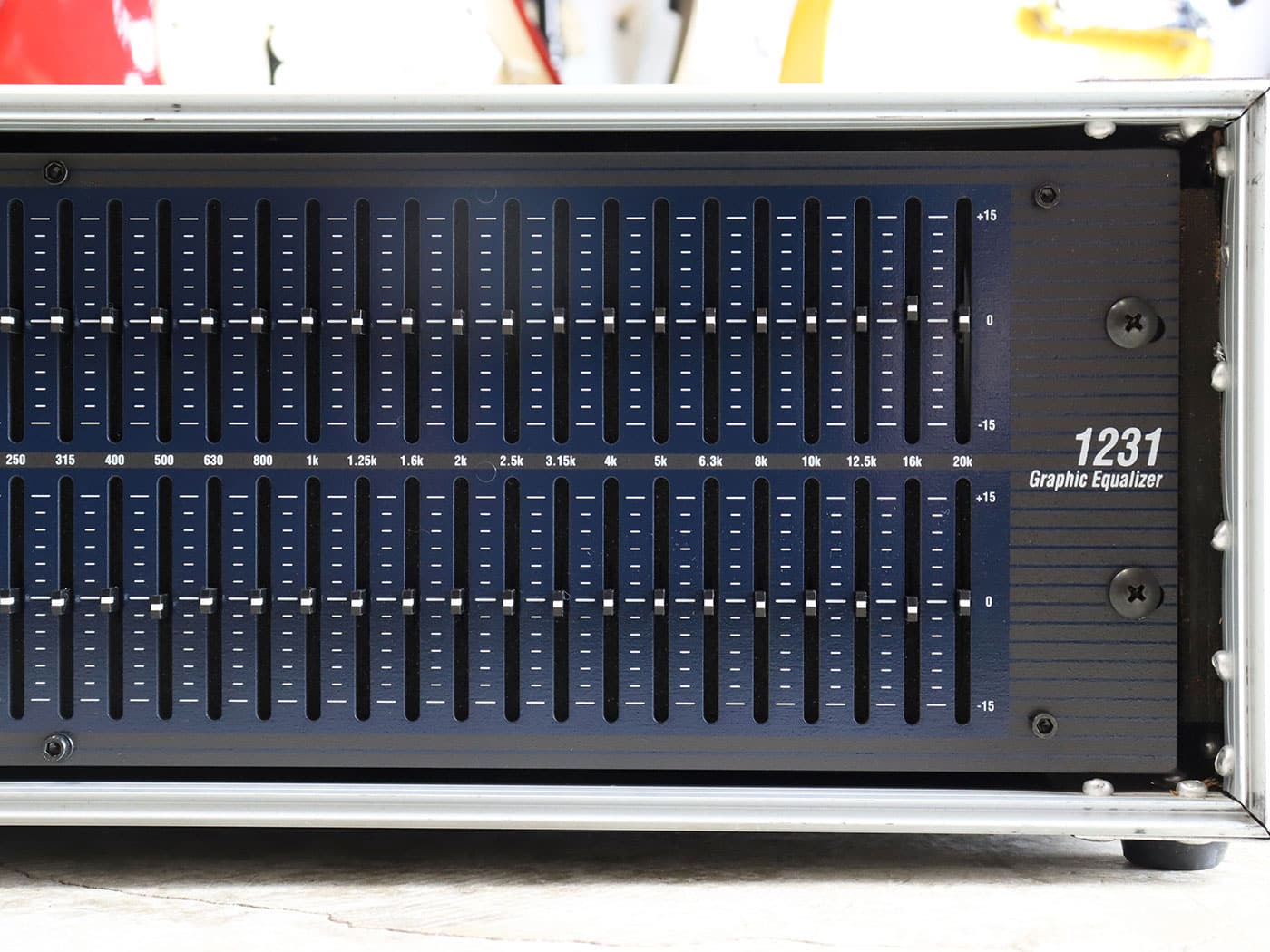 中古】dbx 1231 グラフィックイコライザー ラックケース付属 - 神奈川