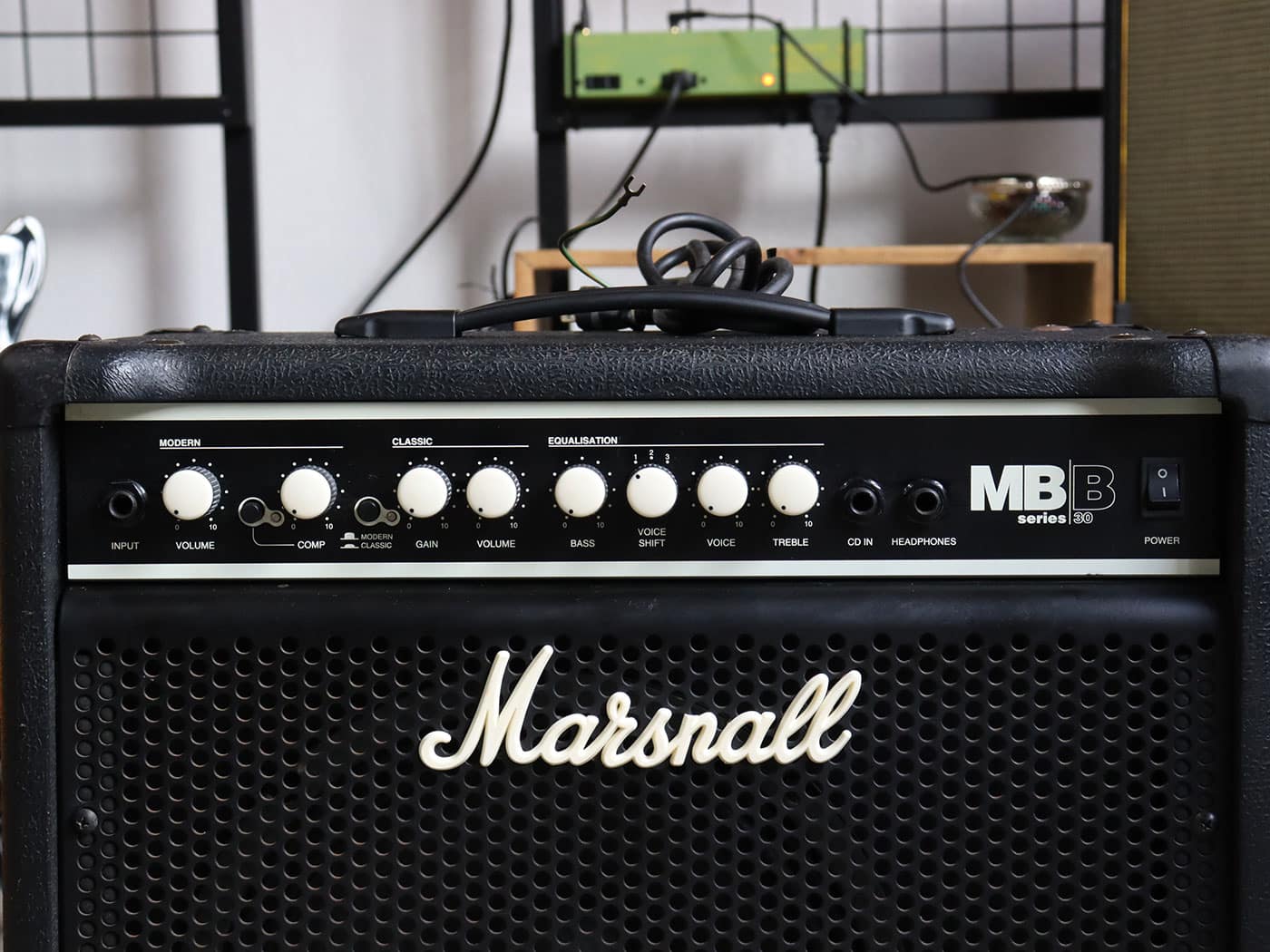 Marshall MB30 ベースアンプ 動作OK！ MB30（生産完了品） | MB