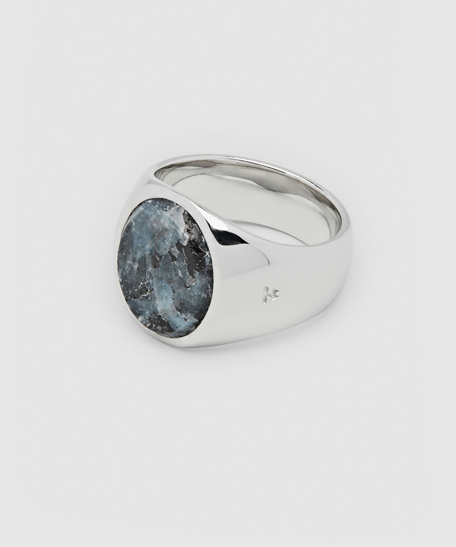 TOM WOOD(トムウッド)】 Oval Larvikite リング｜PARIGOT ONLINE