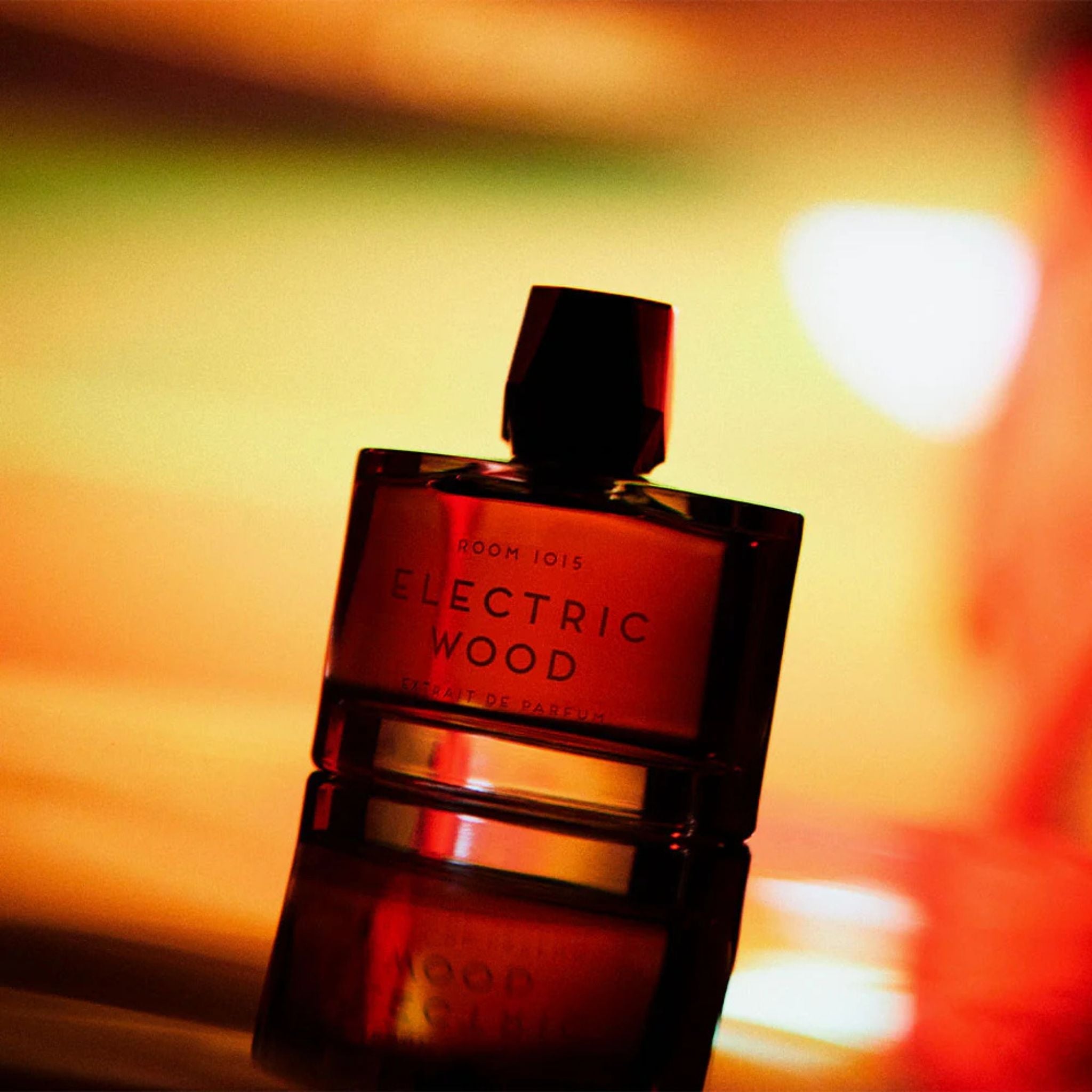 Electric Wood Extrait · Parfum Exquis US
