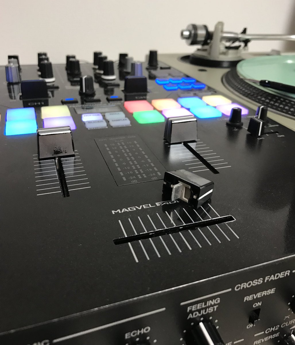 DJM-S9のクロスフェーダーがぶち壊れた。。。修理出してたら三日後の