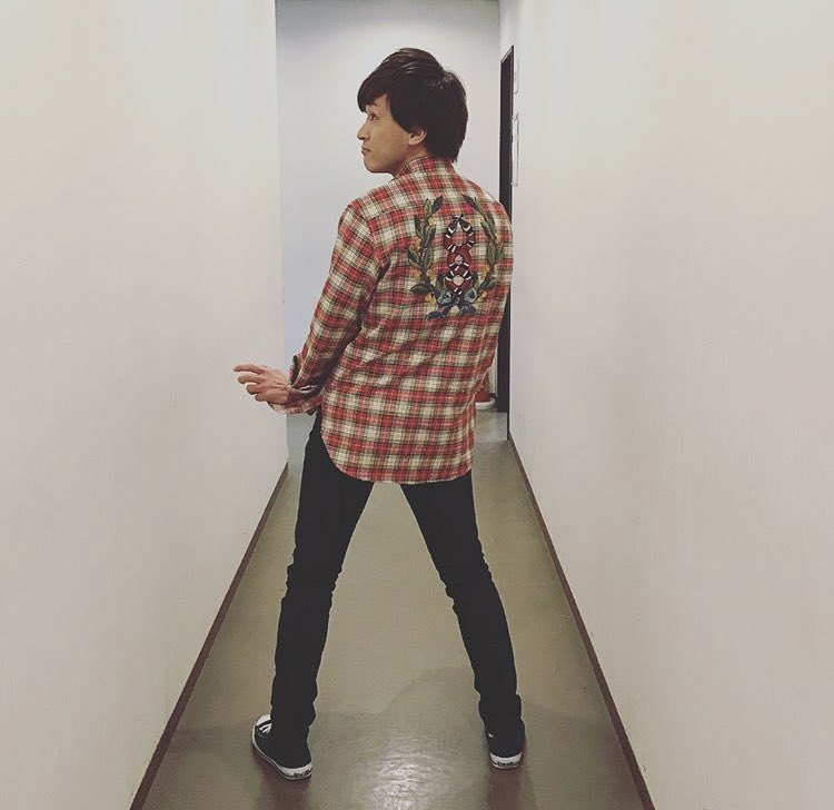 としみつ着用 GUCCI エンブロイダリー チェックシャツ