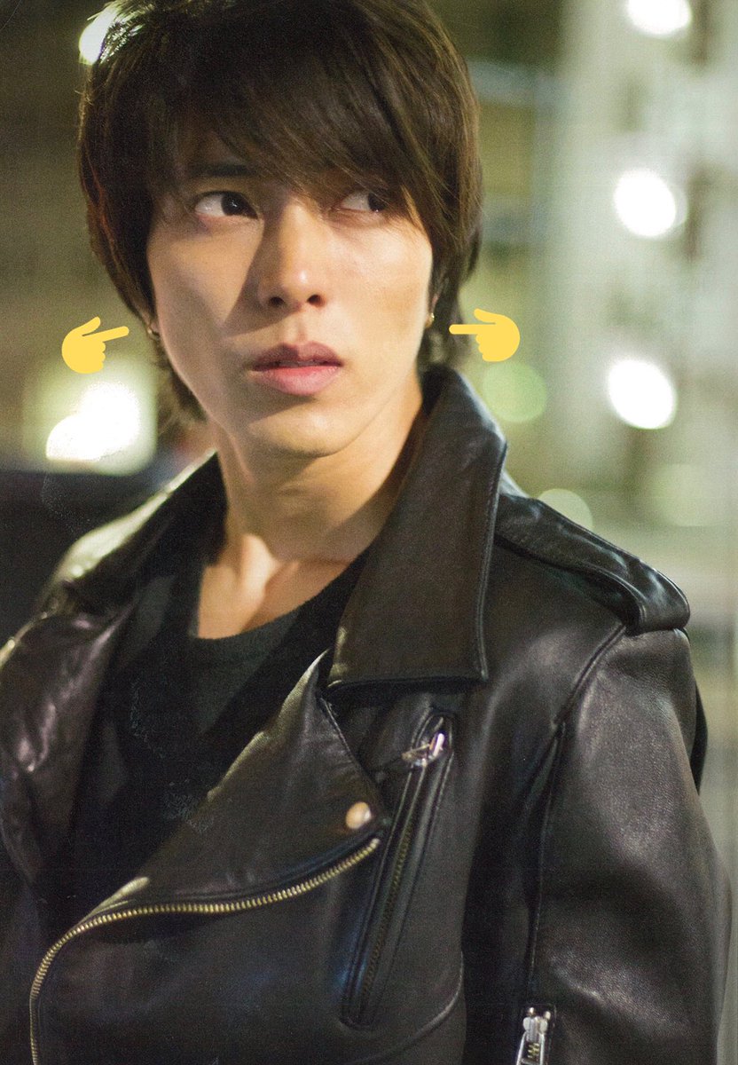 両耳ピアスの画像、やっと見つけた😂 時間かかり過ぎ💦はぁスッキリ