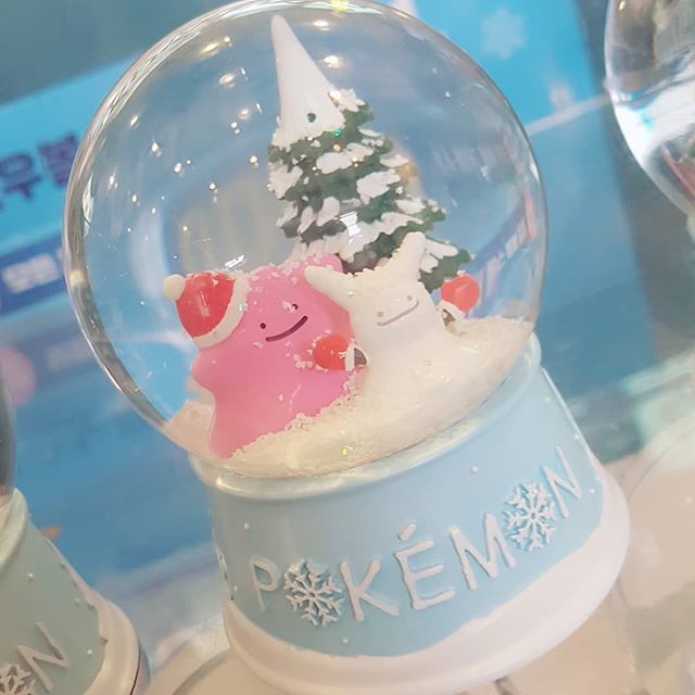 ball 【韓国限定】ポケモン mong スノードーム メタモン