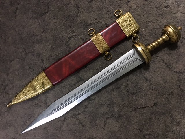 13:32 久しぶりにみたw 古代ローマ時代の剣「グラディウス」のレプリカ