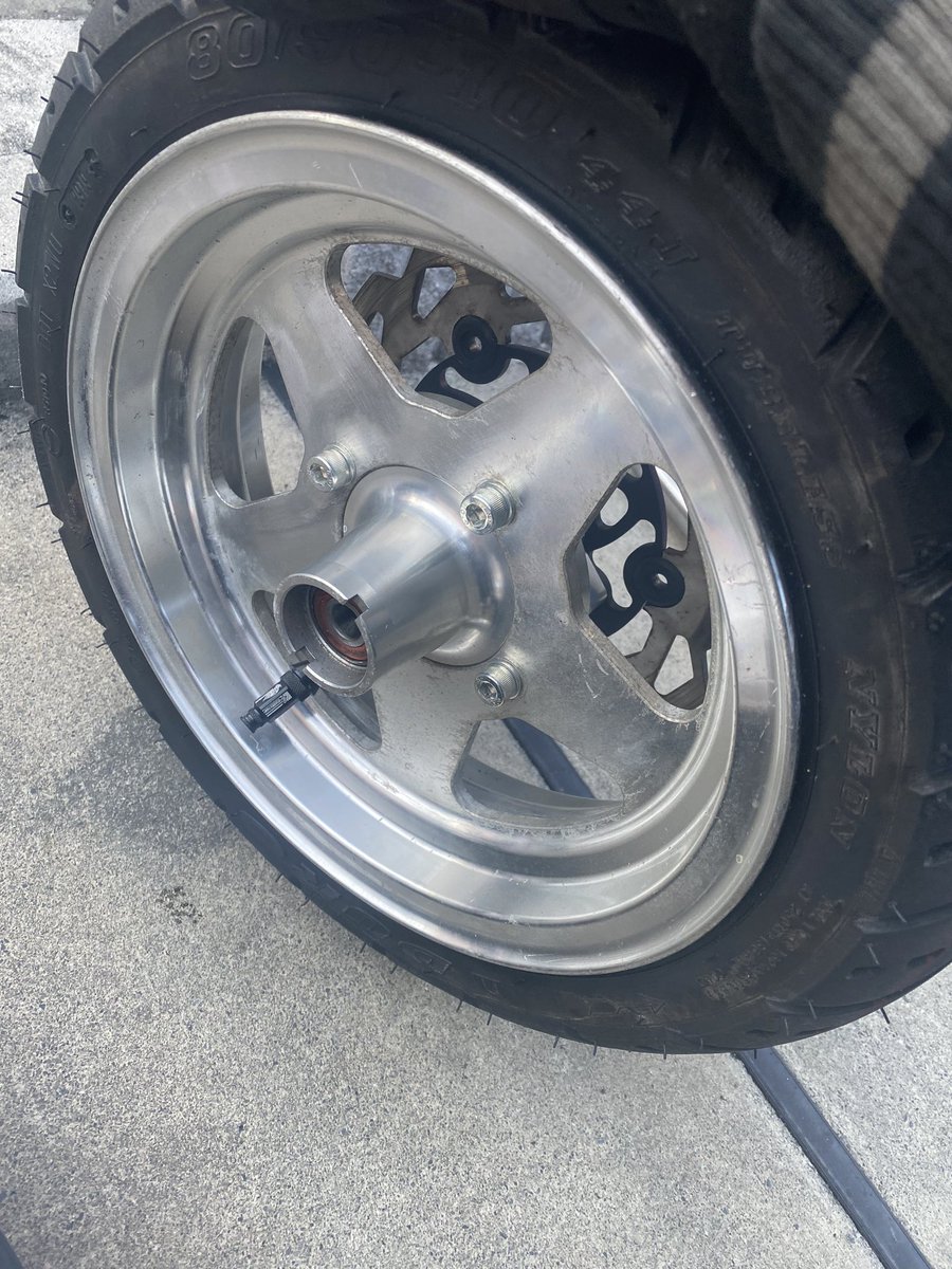 ライブディオ、ズーマー用 モンキーホイール12インチ10インチ前後ハブ