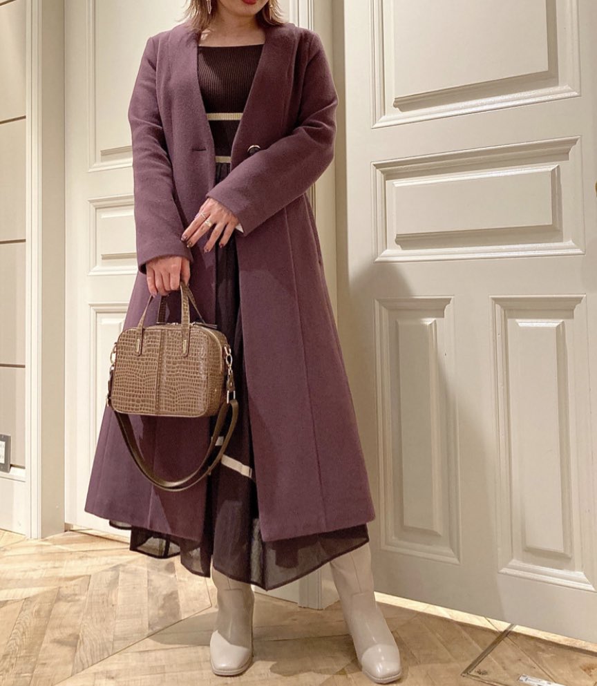 永遠のコート難民なので骨格ウェーブ大優勝らしいリリーブラウンの