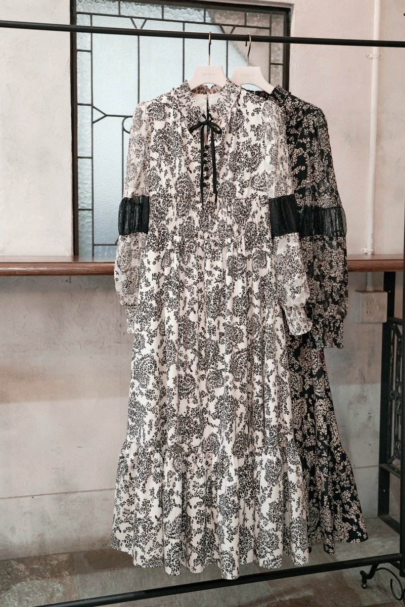 Winter Floral Long-sleeve Dress// ▶︎2020.11.14(sat) at 7 p.m.