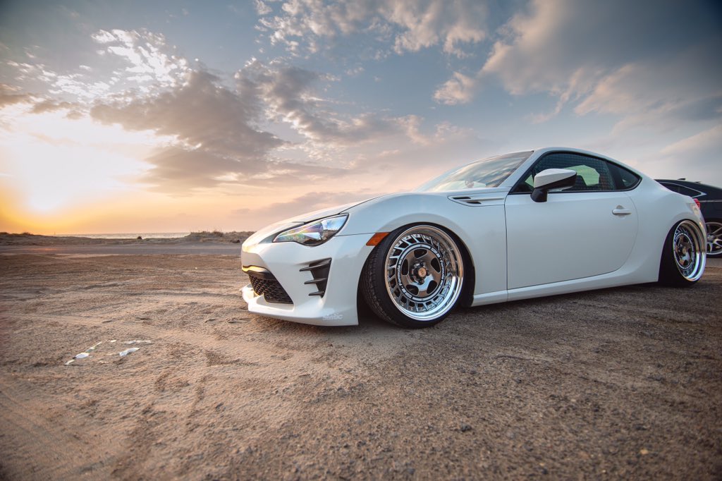 86/BRZ/FR-S 乗り必見！ 1/15 までの特別セール 車高調がナント