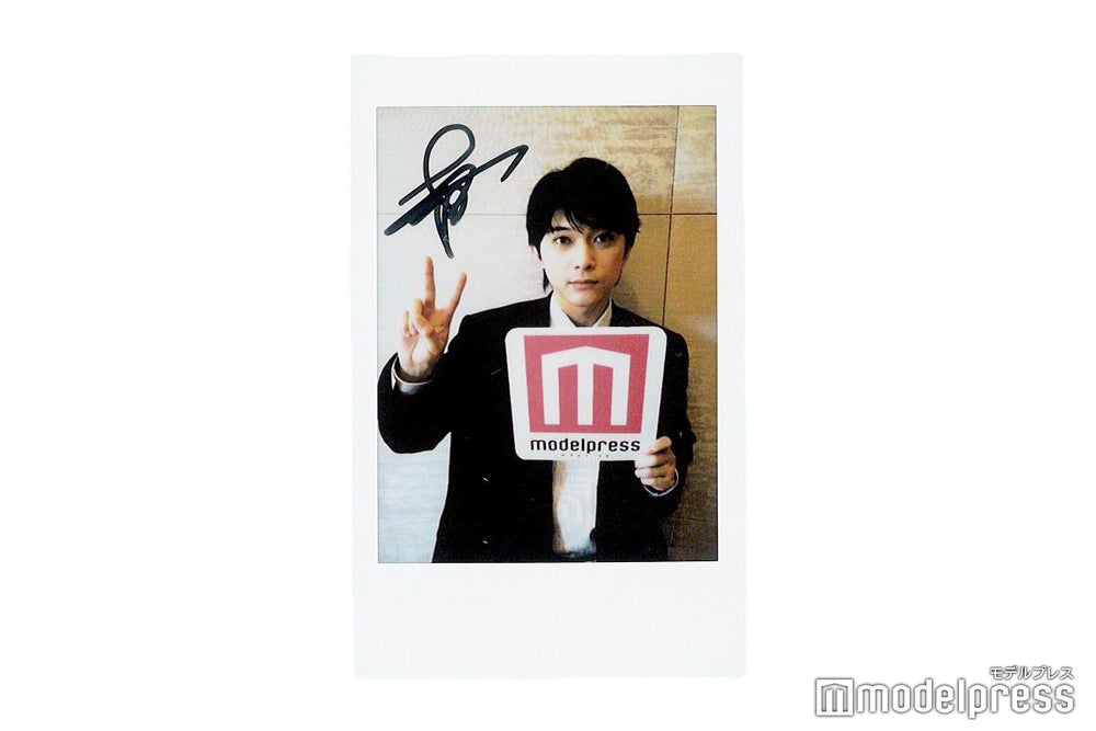 プレゼント🎁✨／ 吉沢亮さん直筆サイン入りチェキを1名様に😍 〆切：1