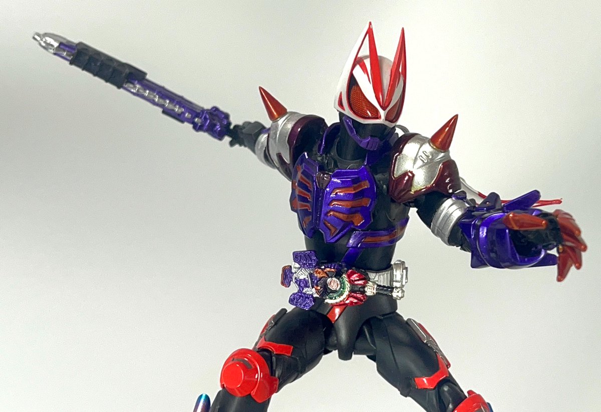 フィギュアーツを改造して、仮面ライダーバッファ フィーバーゾンビ