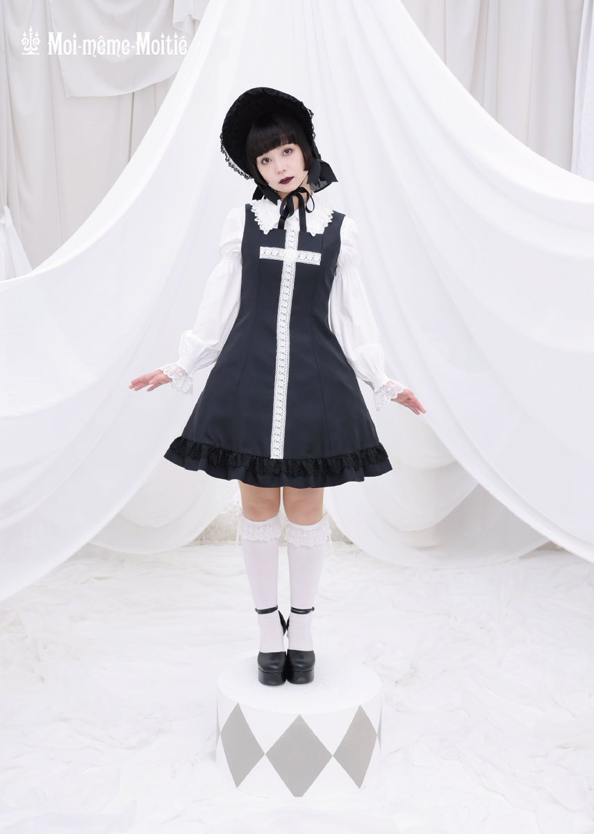 新商品】8/19 18時〜販売開始 ローズ・レース十字架ジャンパースカート