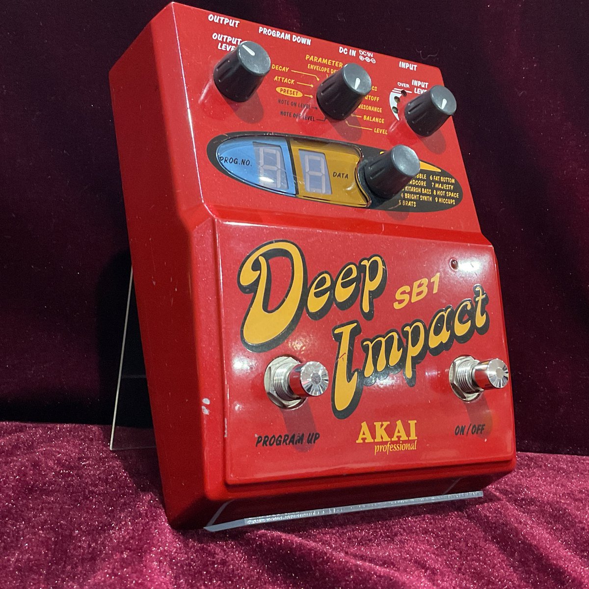 ✨買取速報✨】 AKAI Deep Impact SB1！ 伝説のベースシンセペダルです