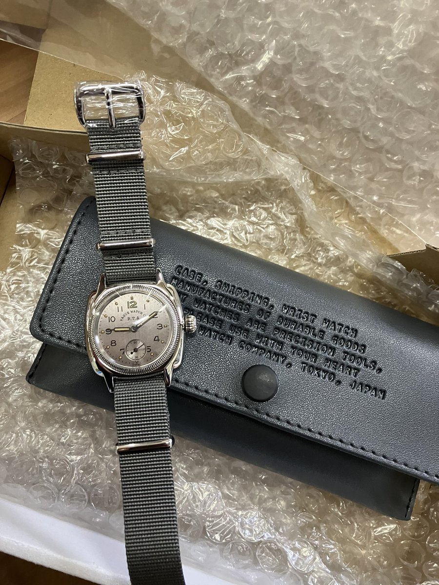 野性爆弾くっきープロデュースの tokito army Watchちゃん 今朝届いた