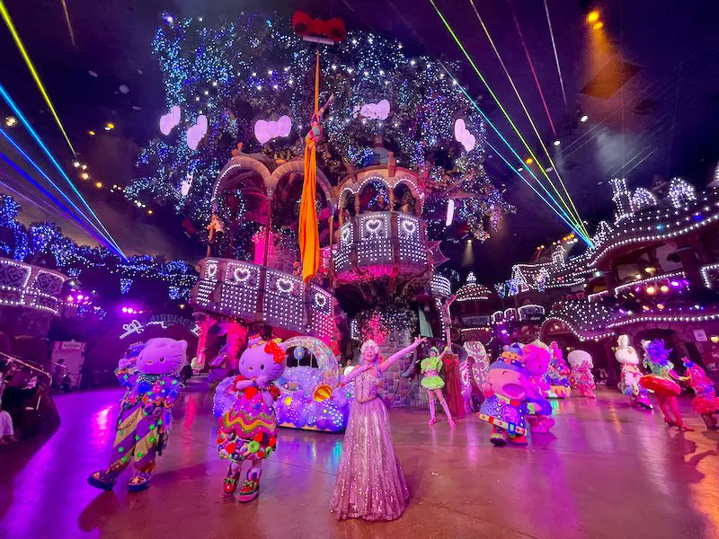 先日千秋楽を迎えたピューロランドのミラクルギフトパレードの