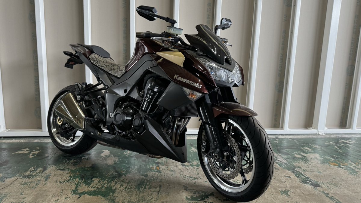 カワサキ Z1000 ZX-9Rベースの953ccエンジンから新設計の1,043cc