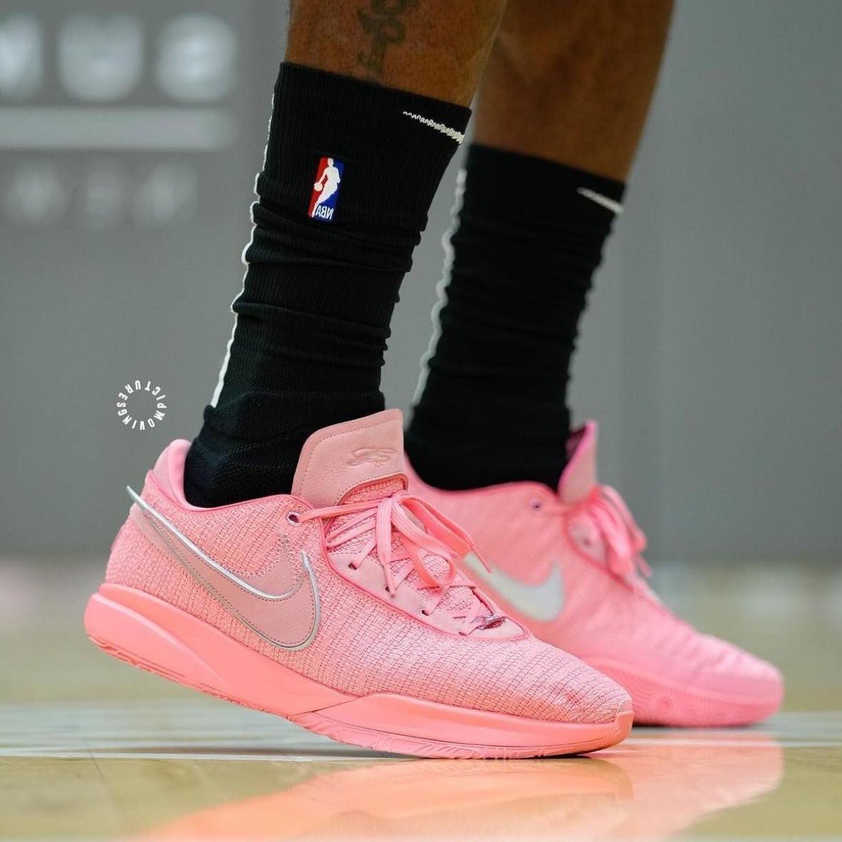 Nike LeBron 20 “Pink Diamond”が現地時間8月1日より発売予定。2022年