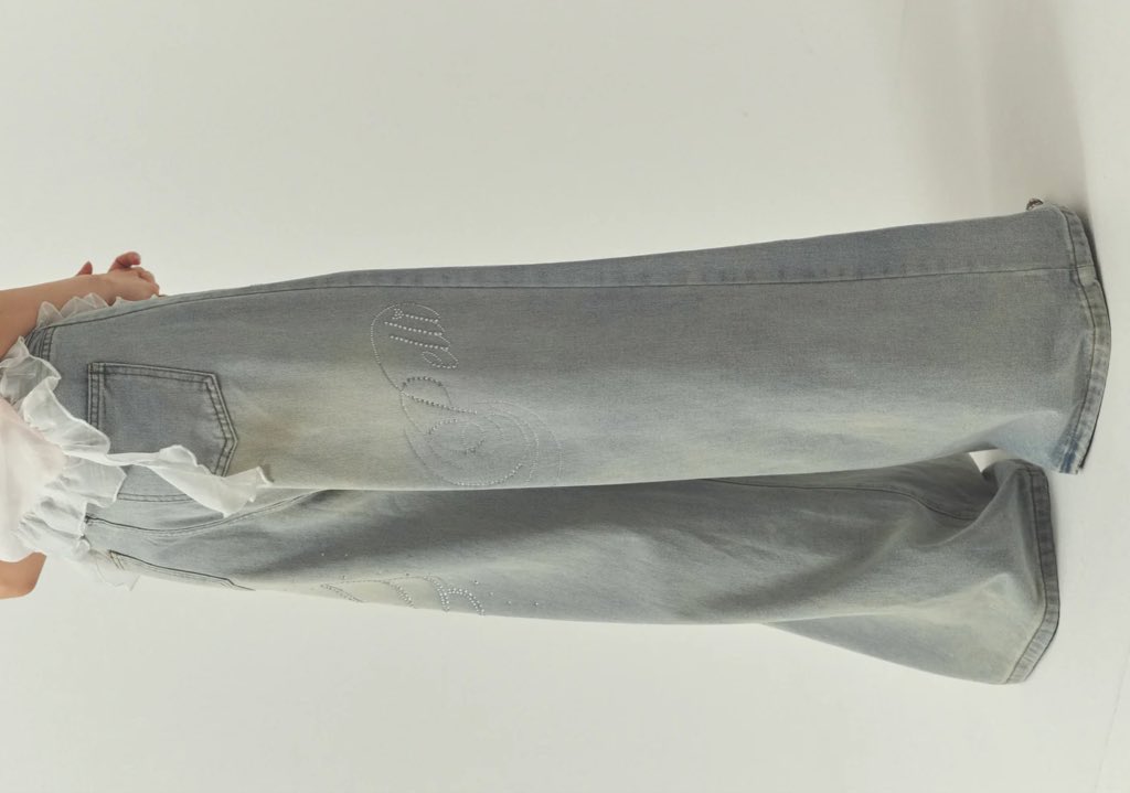 バズりキラキラデニム予約販売中｡:*