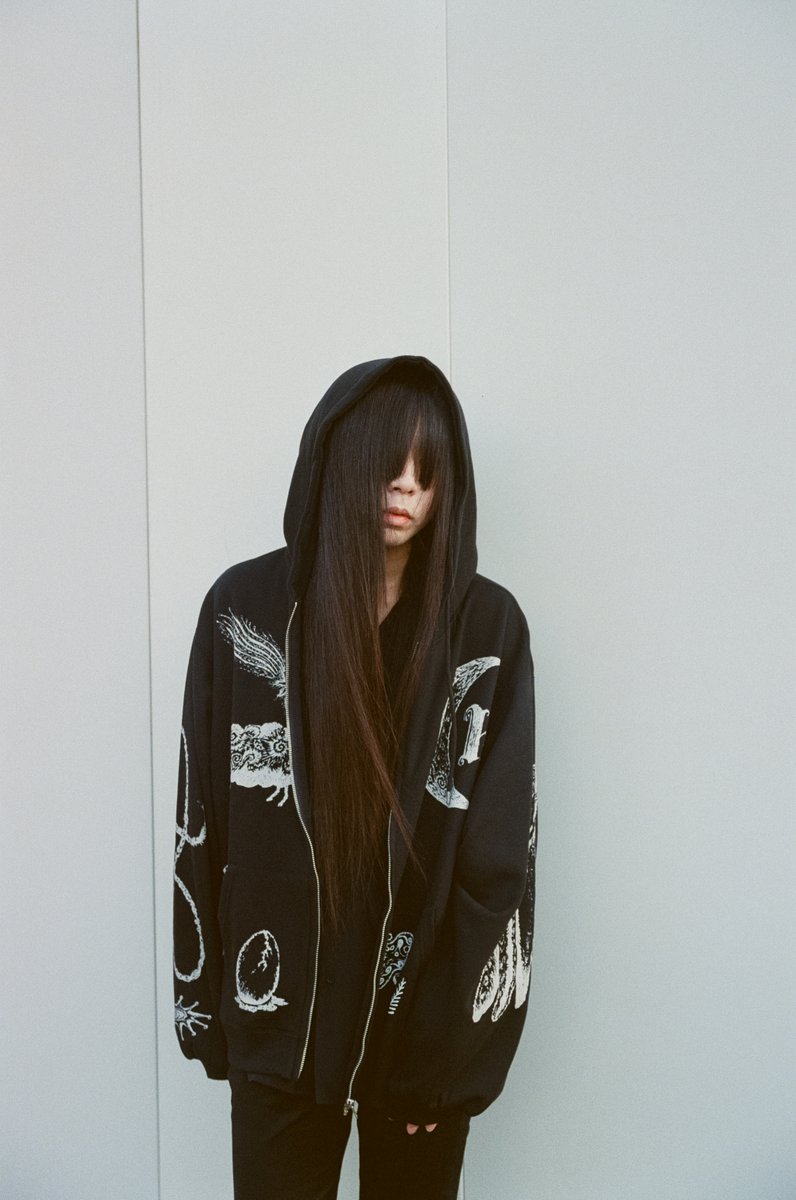 受注販売決定／ 『まほうがつかえるパーカー2023[FC design]』の 完全