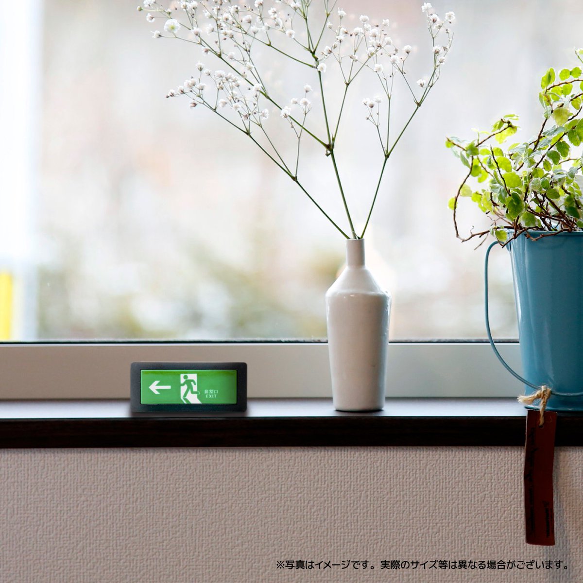 放送室や出入り口で光る、あのサインランプがミニチュアサイズになり