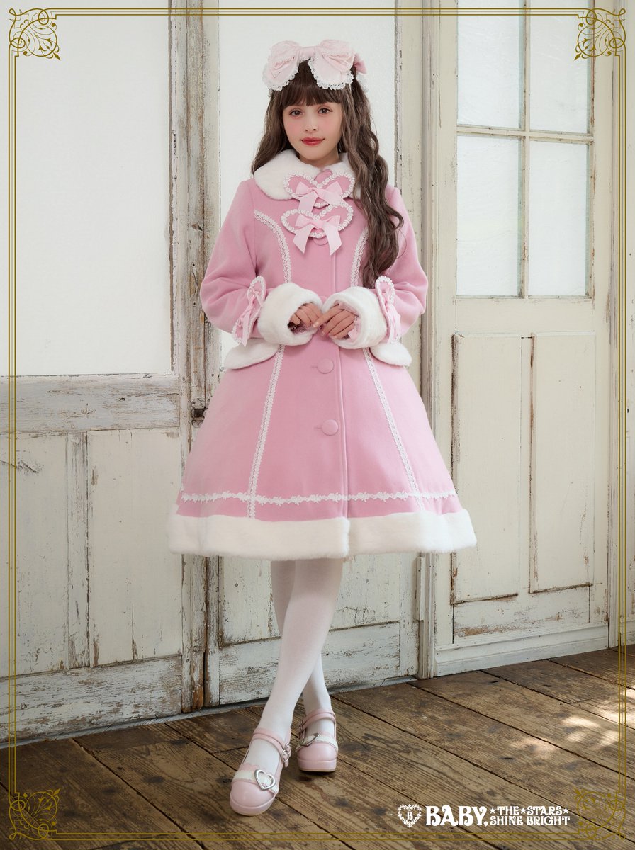 BABY新作情報】ハートミルキーコート¥66,000ピンクの着用イメージをご