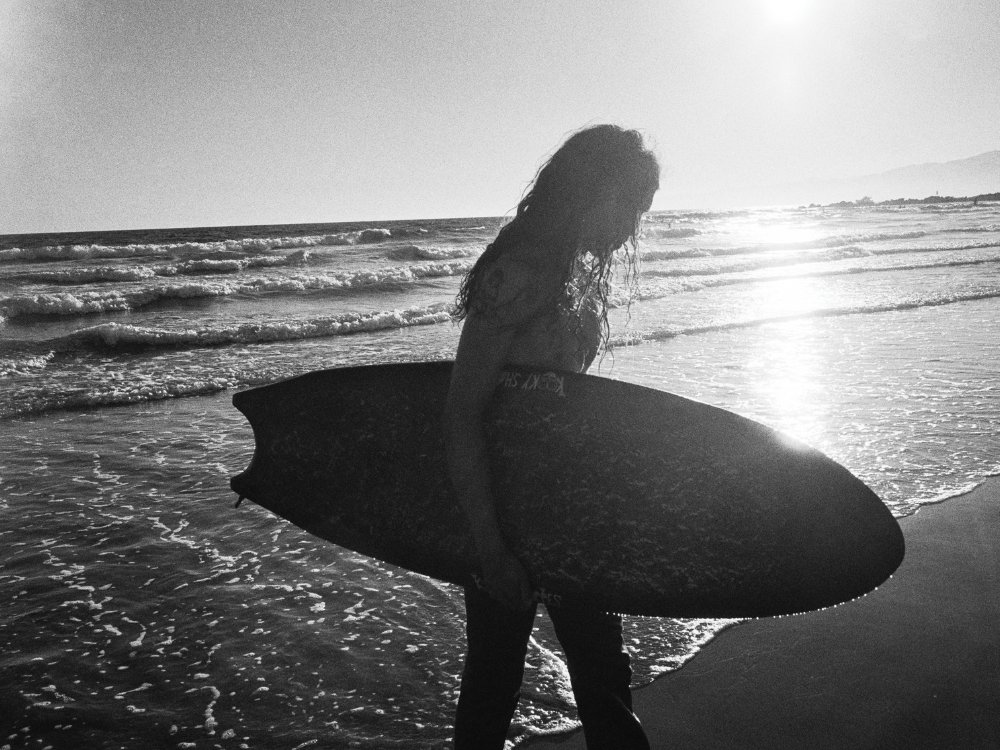 新商品】 Room 1015｜ウェーブチャイルド サーフカルチャーを礼賛する