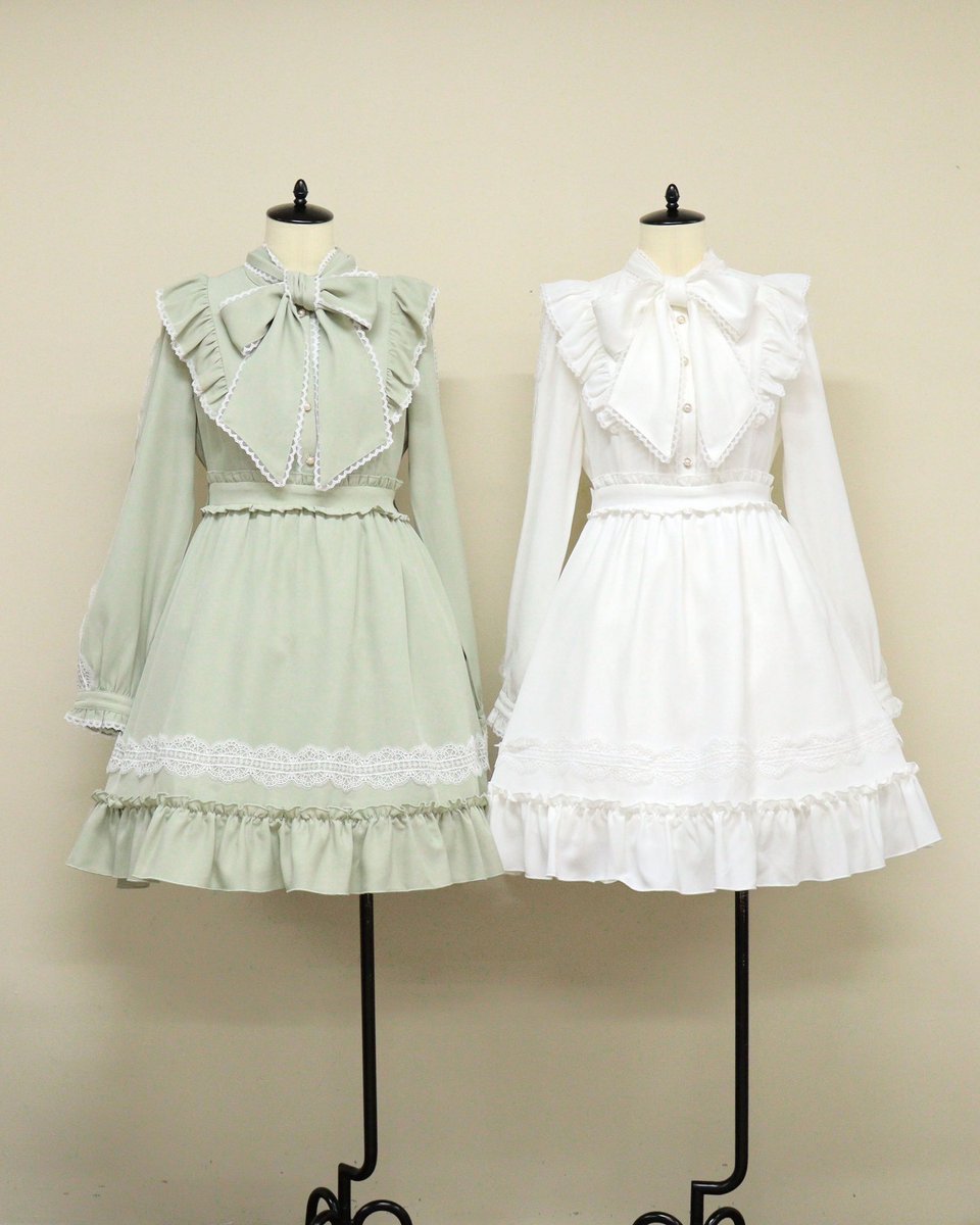 New Item☑︎ 12/18(土)販売START📢 🏷Pretty Laceボウタイワンピース