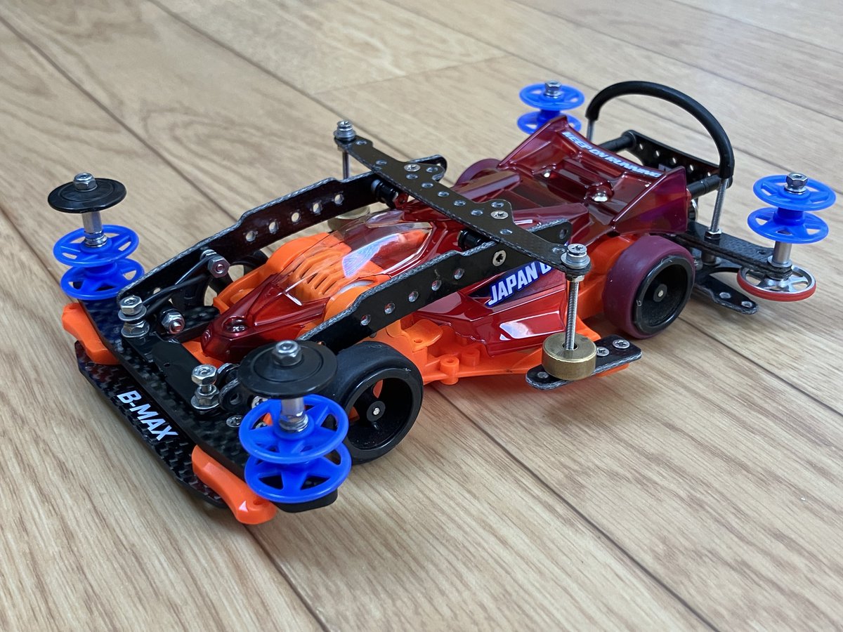 ストッククラスマシンが一応の形になりました〜 提灯部分はサイドの