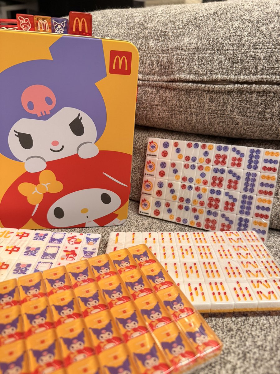 香港で売ってたマイメロディとマックのコラボの麻雀牌セット、知り合い