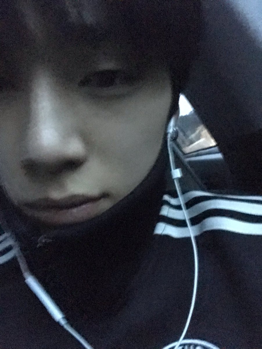 🫧🐾260219 | 06:26 PM ( KOR ) *photo* I fainted in the car, but I