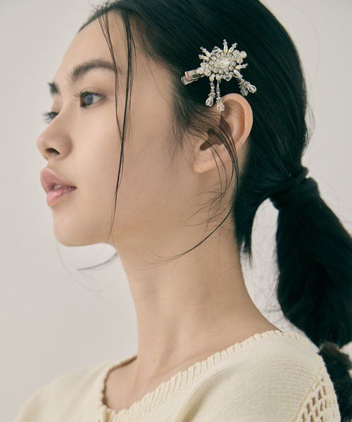 crystal right タナカダイスケ clip hair