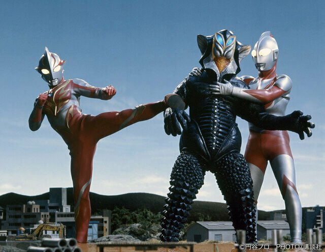 ウルトラマンメビウス ヤプール、デスレム、グローザムと倒れ、残る