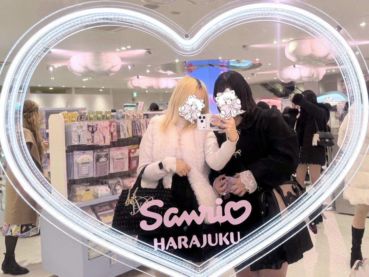 サンリオのワッペン作ってきたよ📛💟 でもねAがなかった；；逆さまにし