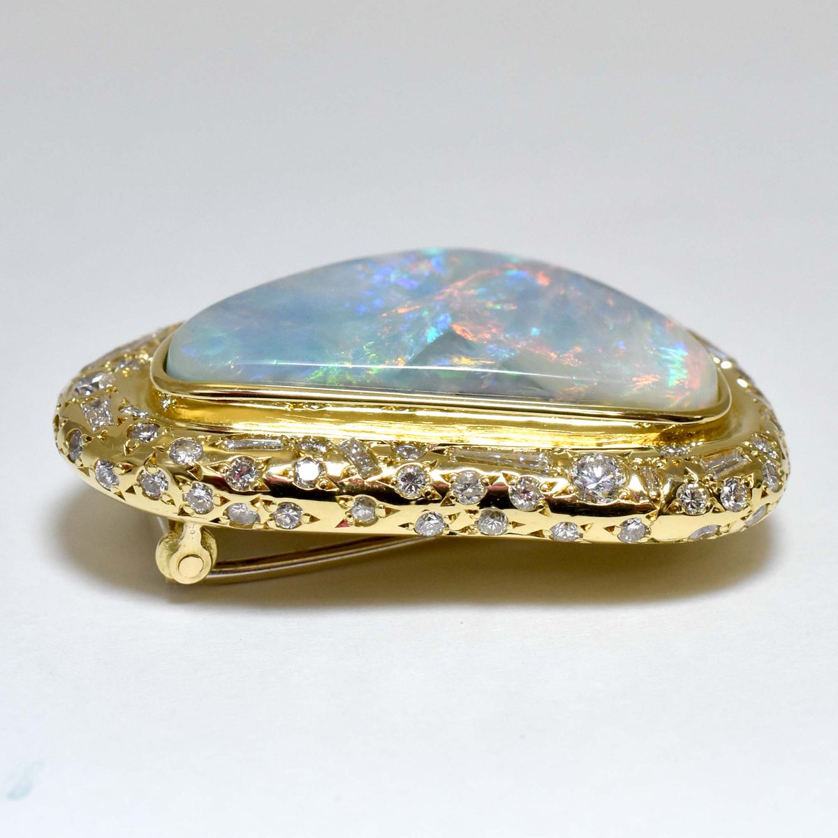 本日の商品「ボルダーオパール 12.50ct ダイヤモンド 1.87ct 18金